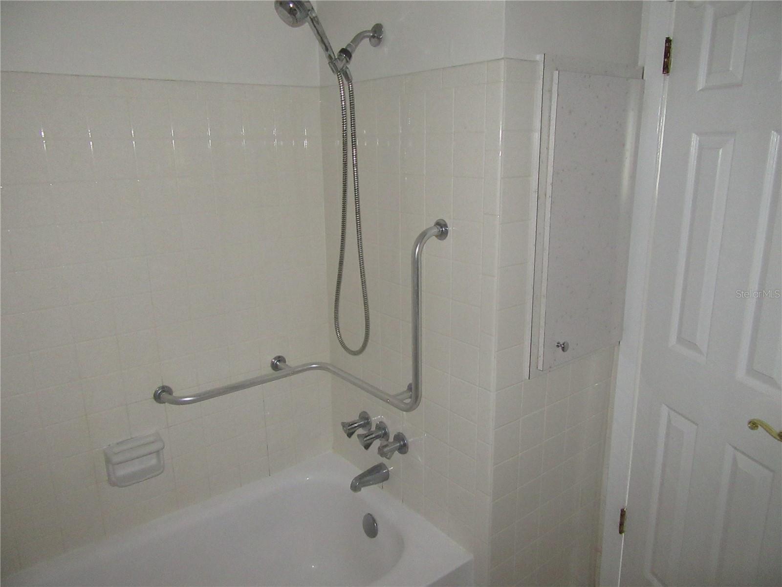 5916 5TH AVE N #b6, ST PETERSBURG, FL, 33710