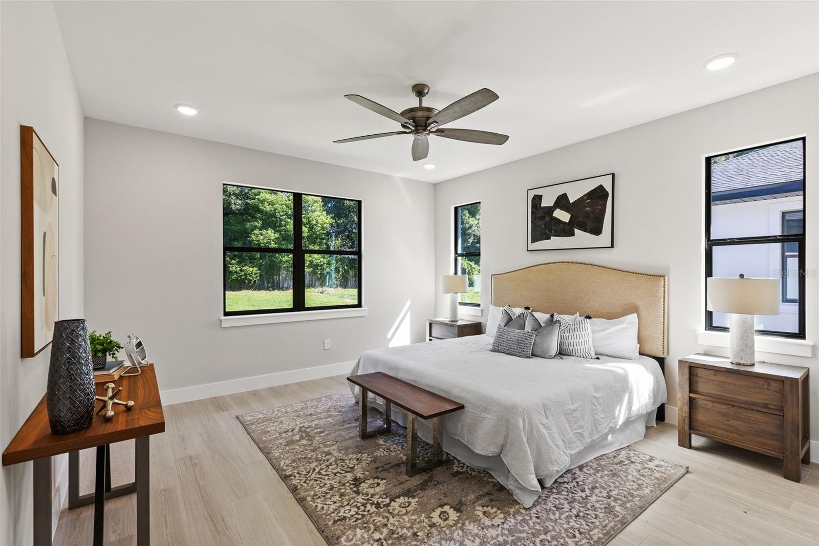 1811 SIMONTON AVE, ORLANDO, FL, 32806