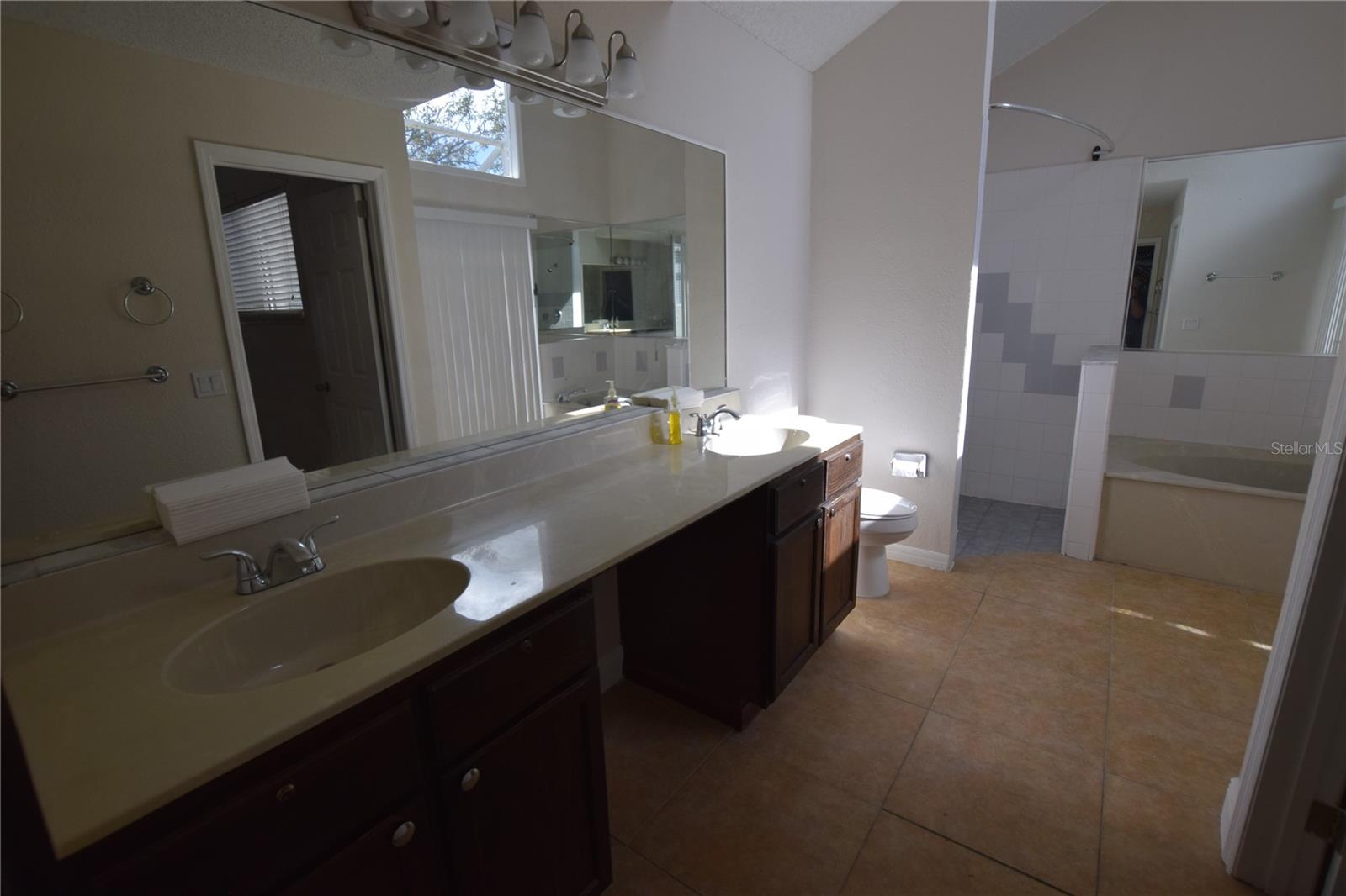 6952 KNIGHTSWOOD DR, ORLANDO, FL, 32818