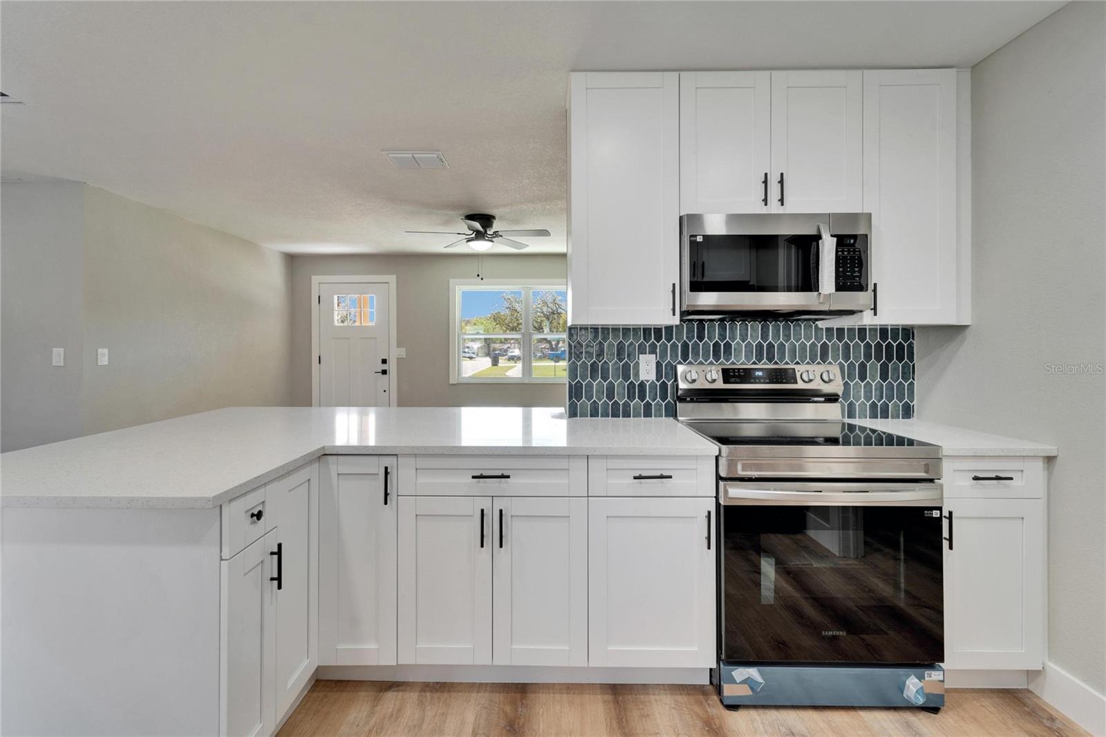 11206 MONDALE AVE, SEFFNER, FL, 33584