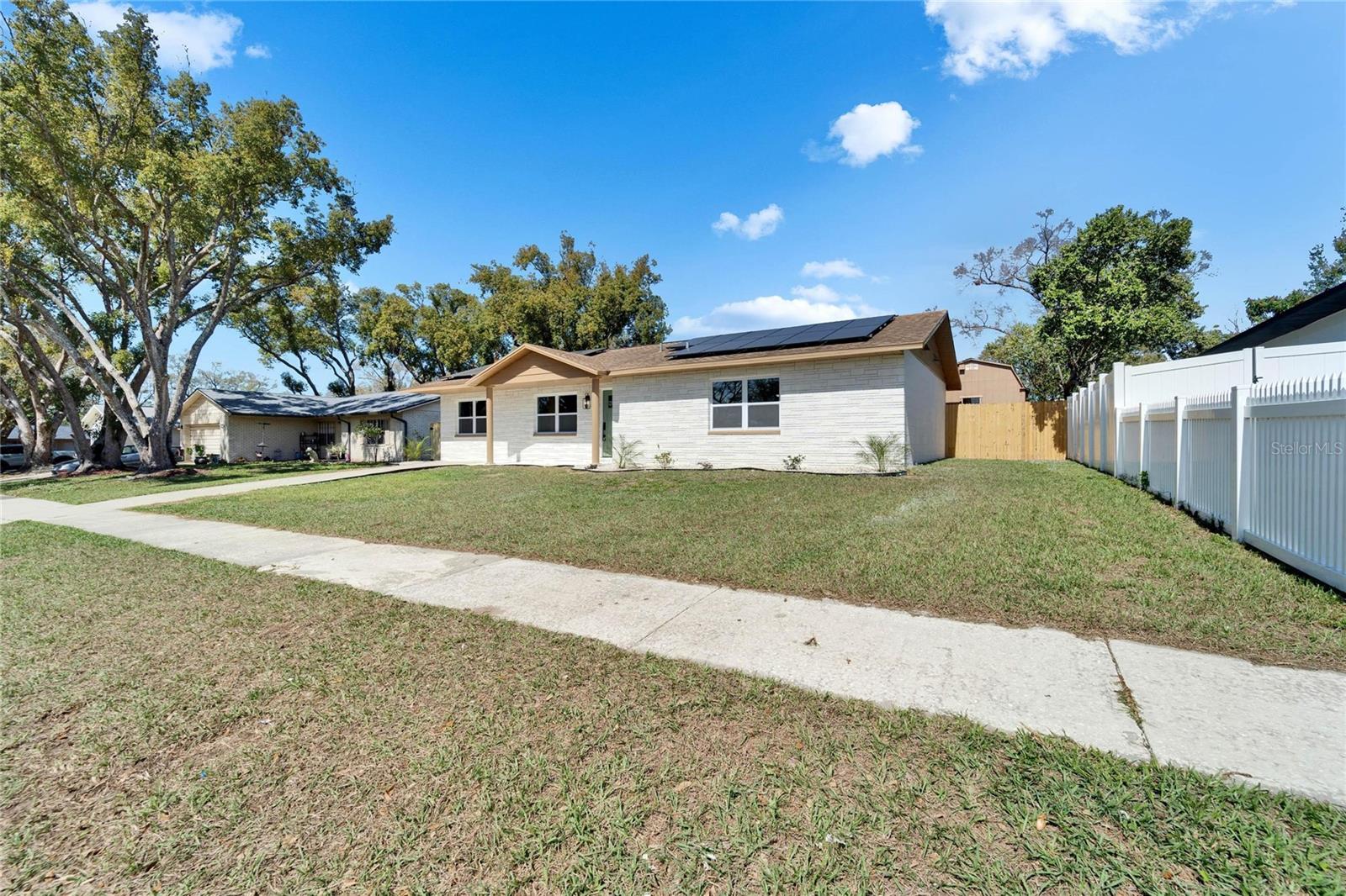 11206 MONDALE AVE, SEFFNER, FL, 33584