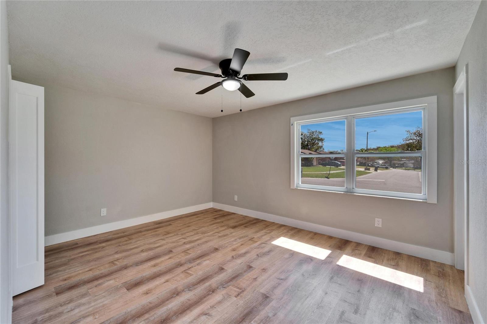 11206 MONDALE AVE, SEFFNER, FL, 33584