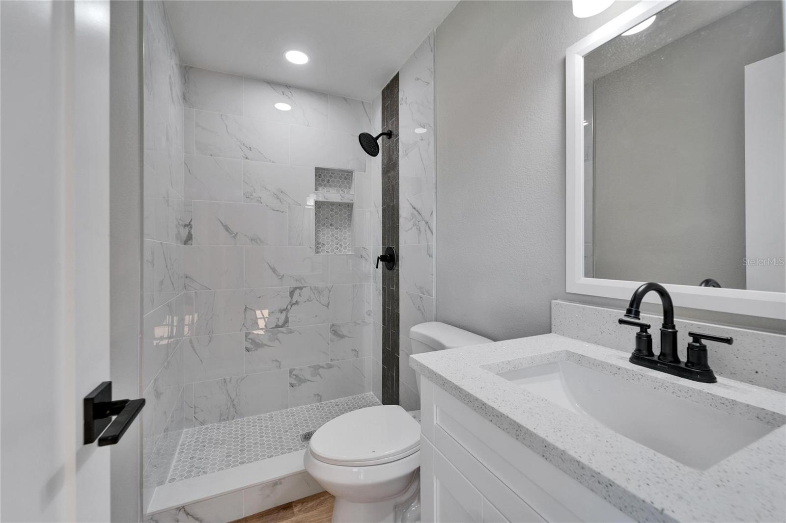 11206 MONDALE AVE, SEFFNER, FL, 33584