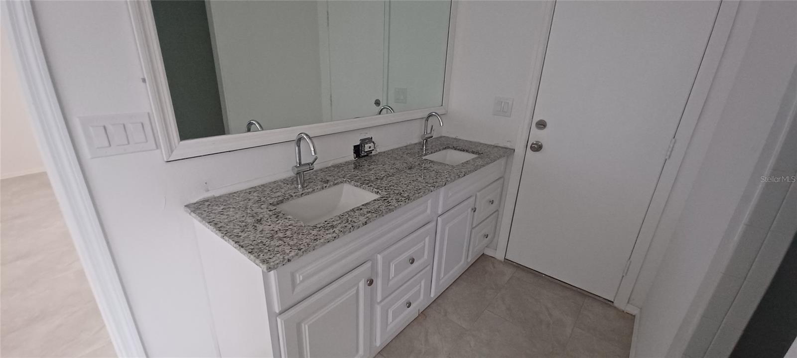 8916 E ISLAND DR, INVERNESS, FL, 34450