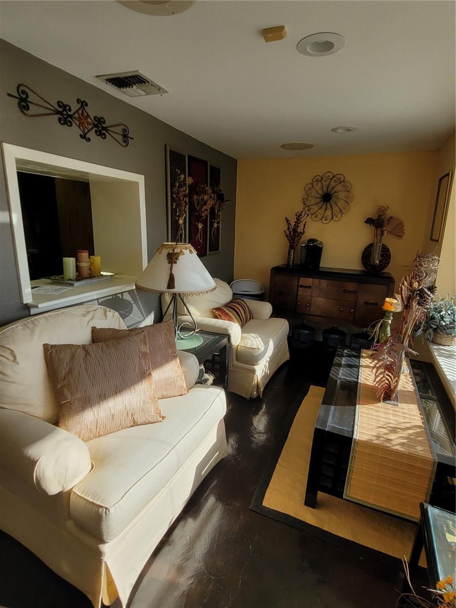 1380 ALT 19, PALM HARBOR, FL, 34683