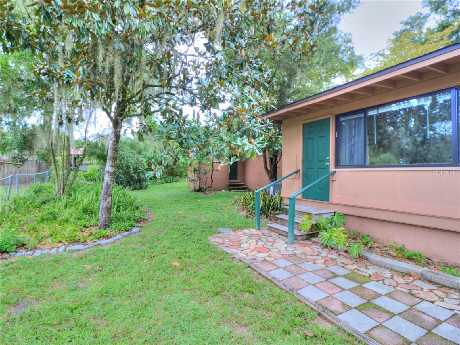 1022 NE 11TH AVE, OCALA, FL, 34470