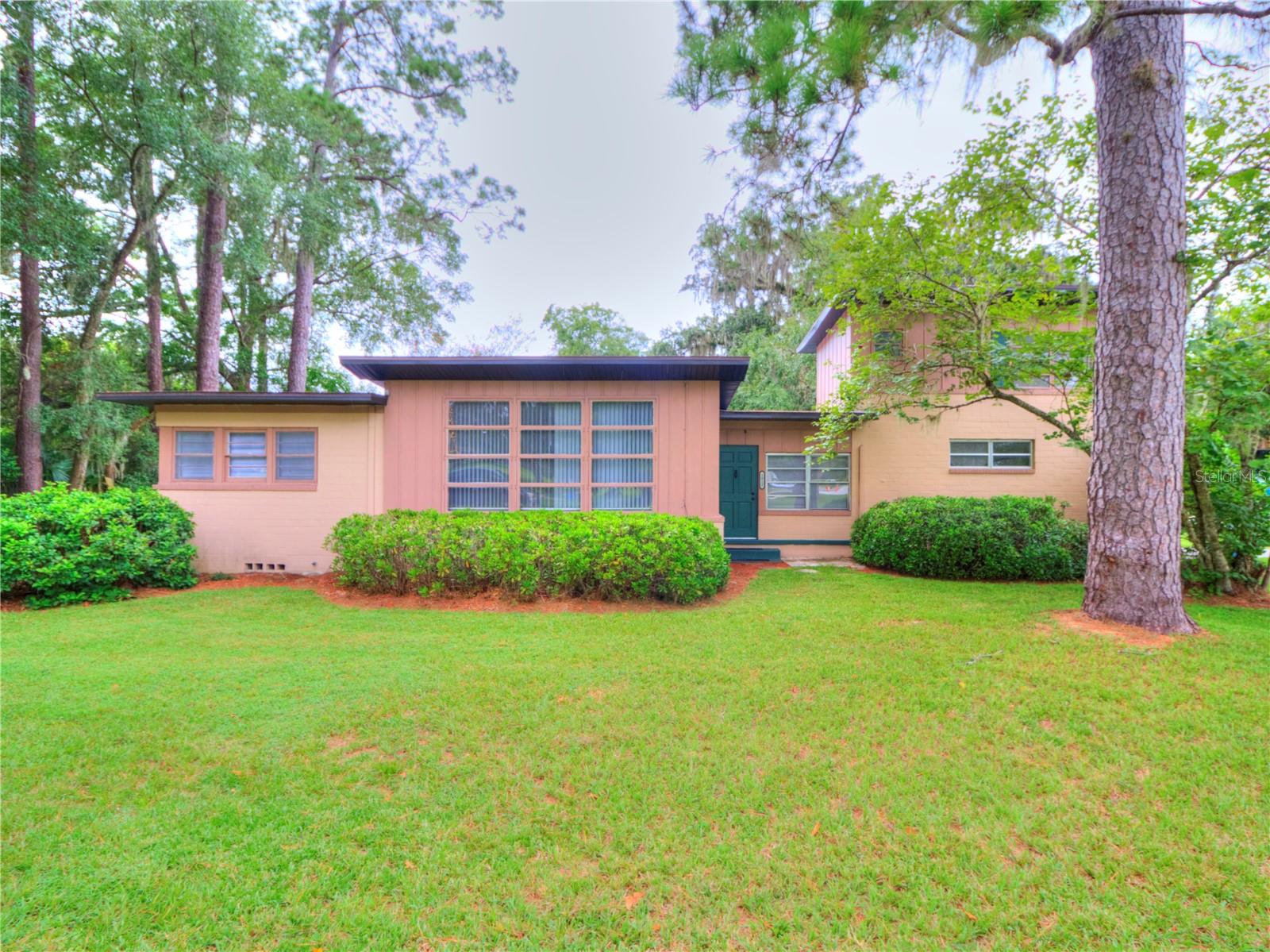1022 NE 11TH AVE, OCALA, FL, 34470