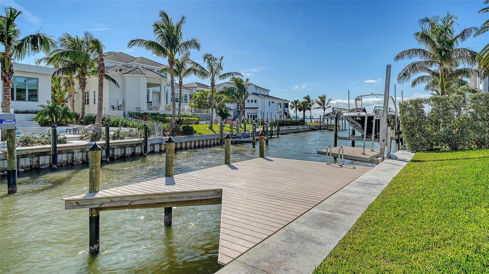 1516 SANDPIPER LN, SARASOTA, FL, 34239