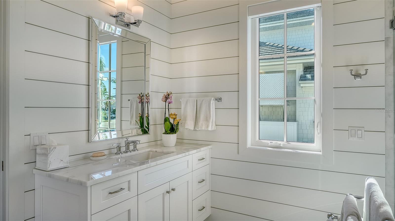 1516 SANDPIPER LN, SARASOTA, FL, 34239