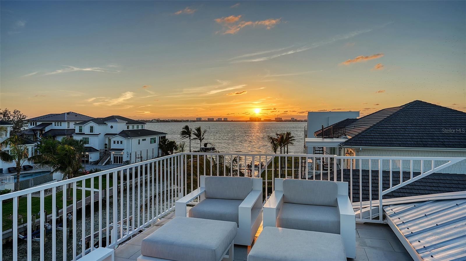 1516 SANDPIPER LN, SARASOTA, FL, 34239