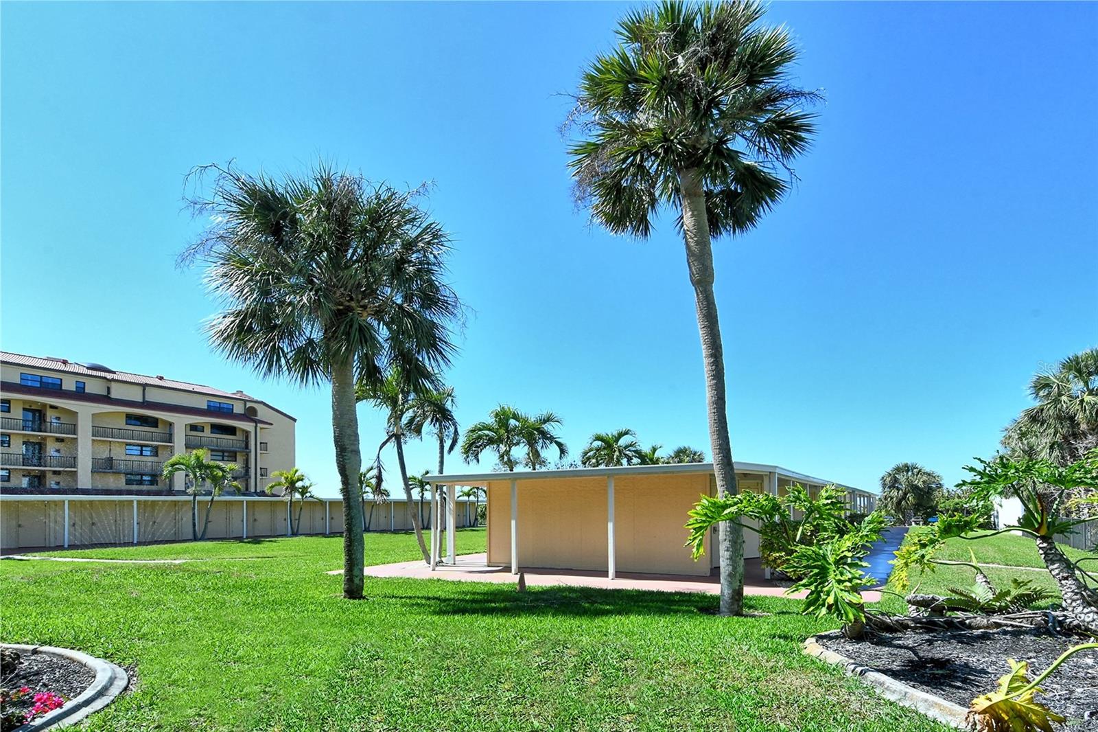 8635 MIDNIGHT PASS RD #206C, SARASOTA, FL, 34242