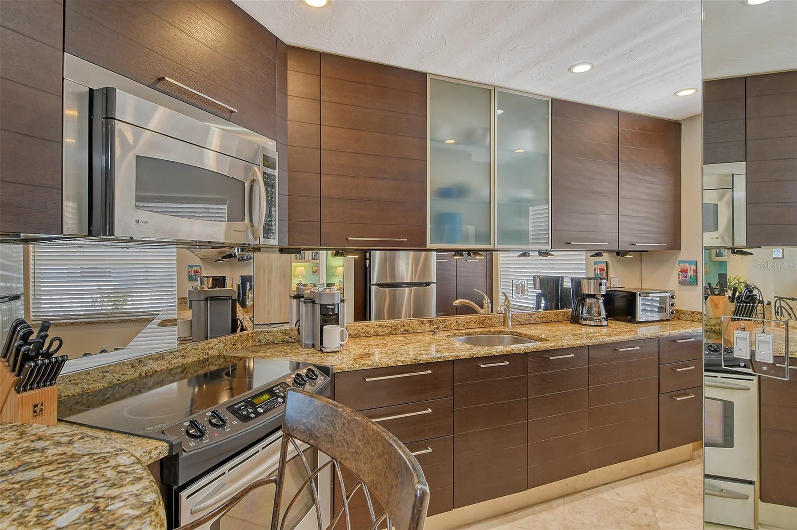 8635 MIDNIGHT PASS RD #206C, SARASOTA, FL, 34242