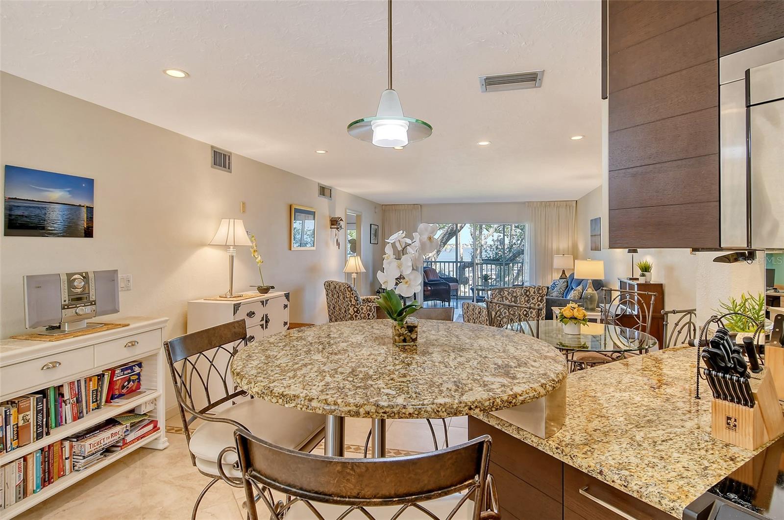 8635 MIDNIGHT PASS RD #206C, SARASOTA, FL, 34242