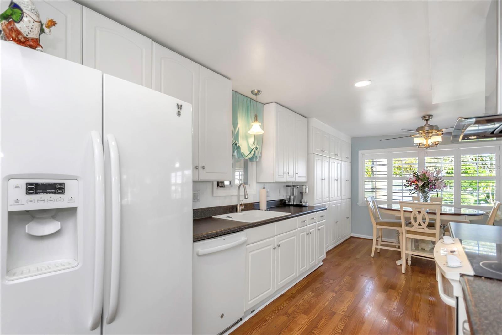 292 SALEM AVE #4, PALM HARBOR, FL, 34684