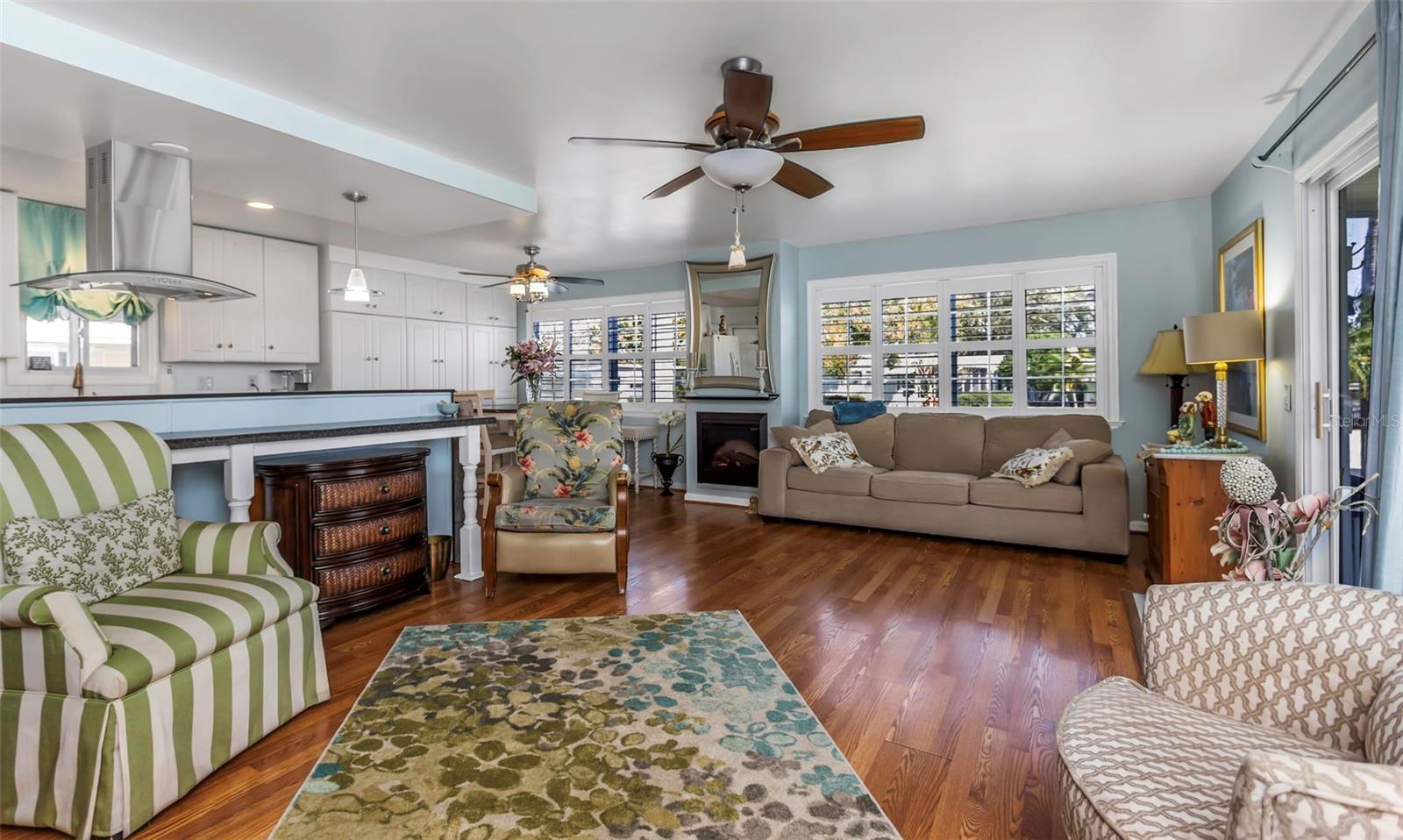 292 SALEM AVE #4, PALM HARBOR, FL, 34684