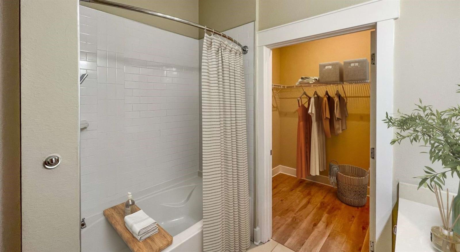 7511 SOLSTICE CIR #C2, ORLANDO, FL, 32821