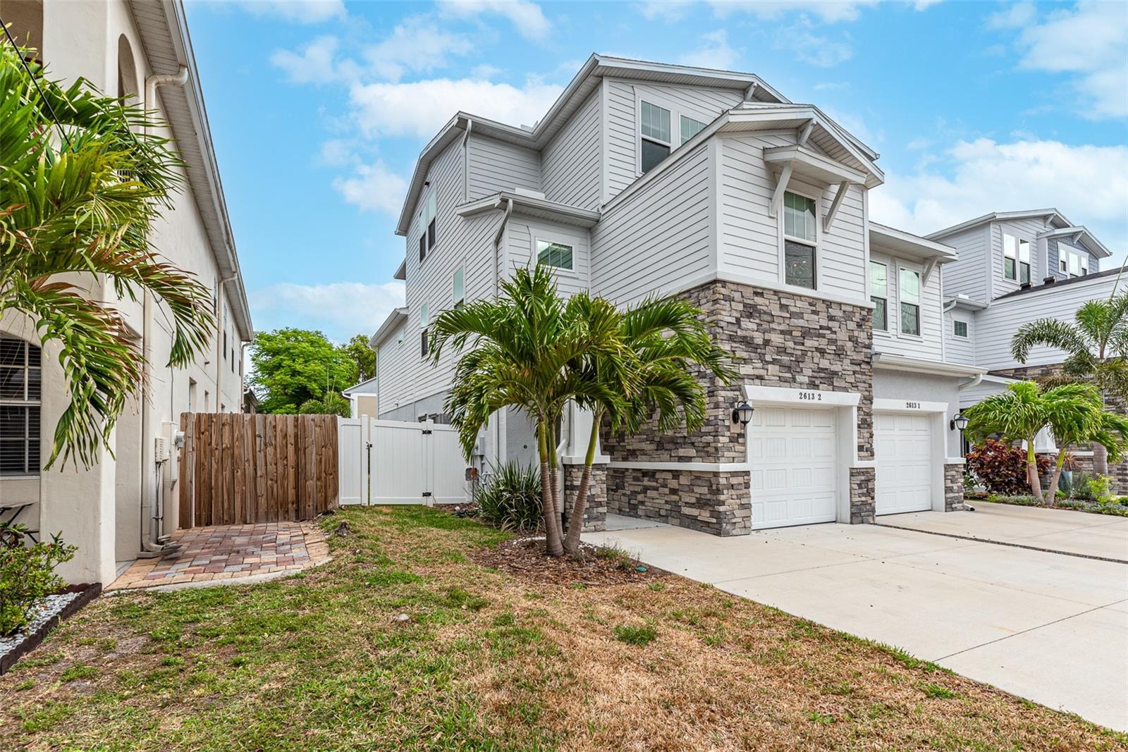 2613 W HORATIO ST #2, TAMPA, FL, 33609