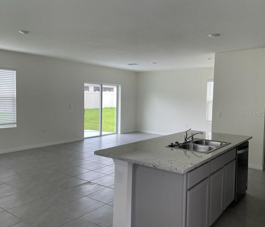 16943 TRITE BEND ST, WIMAUMA, FL, 33598