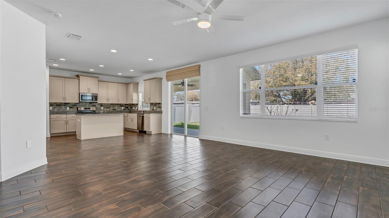 3407 W GRACE ST, TAMPA, FL, 33607