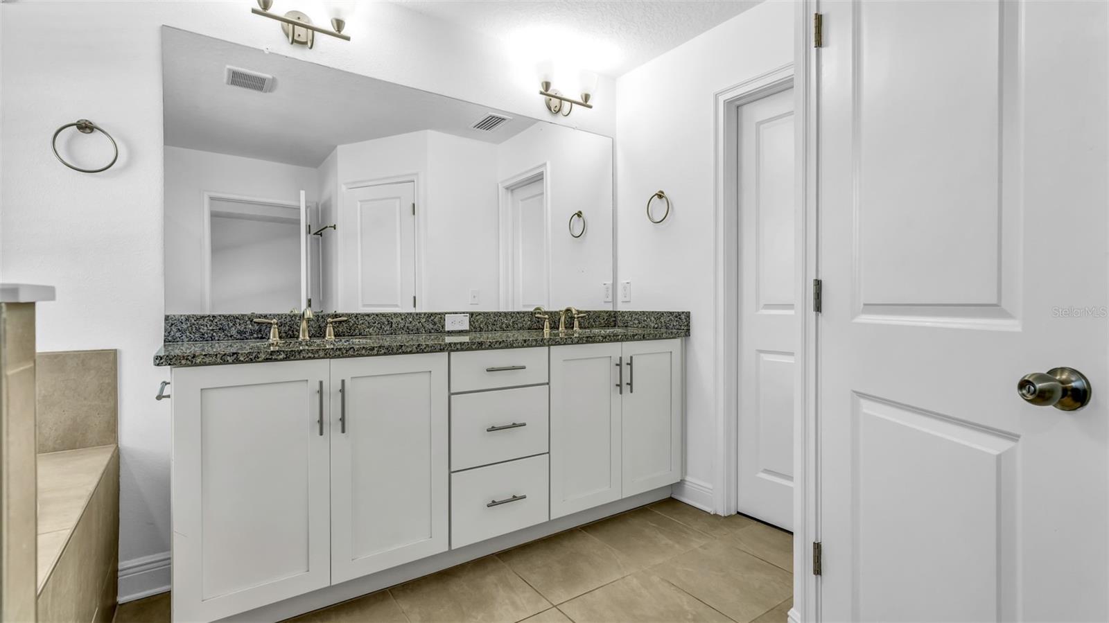 3407 W GRACE ST, TAMPA, FL, 33607