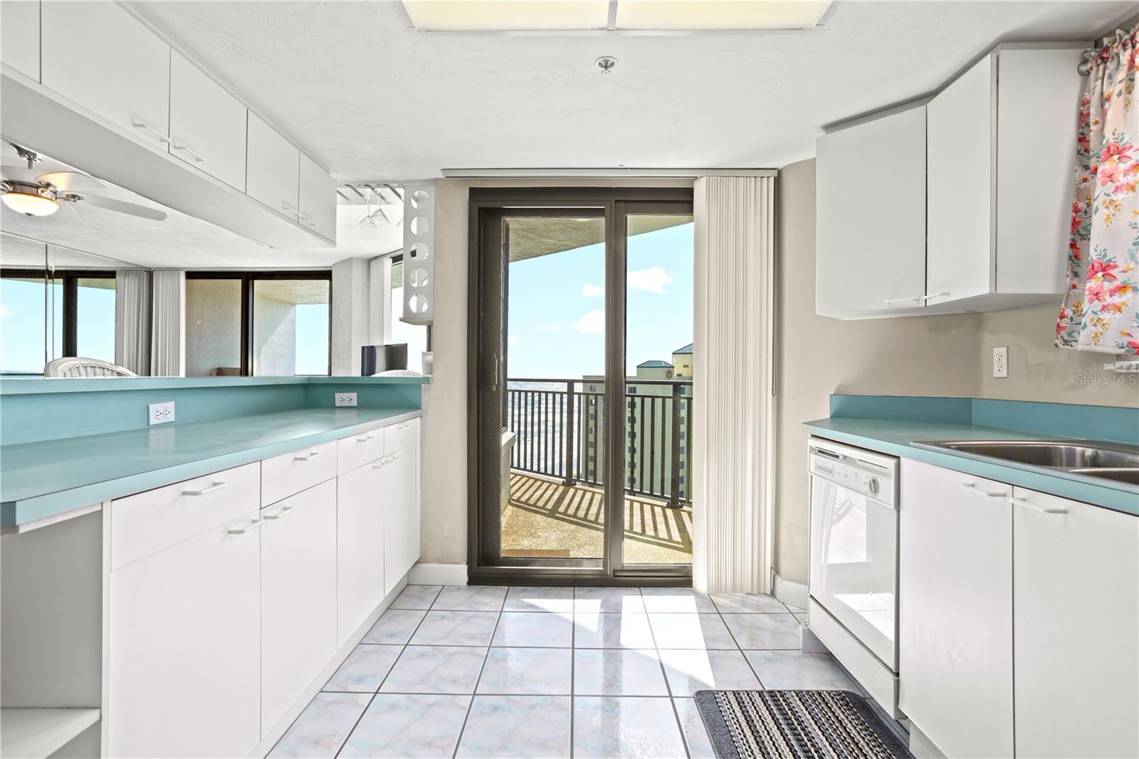 2555 S ATLANTIC AVE #1007, DAYTONA BEACH SHORES, FL, 32118