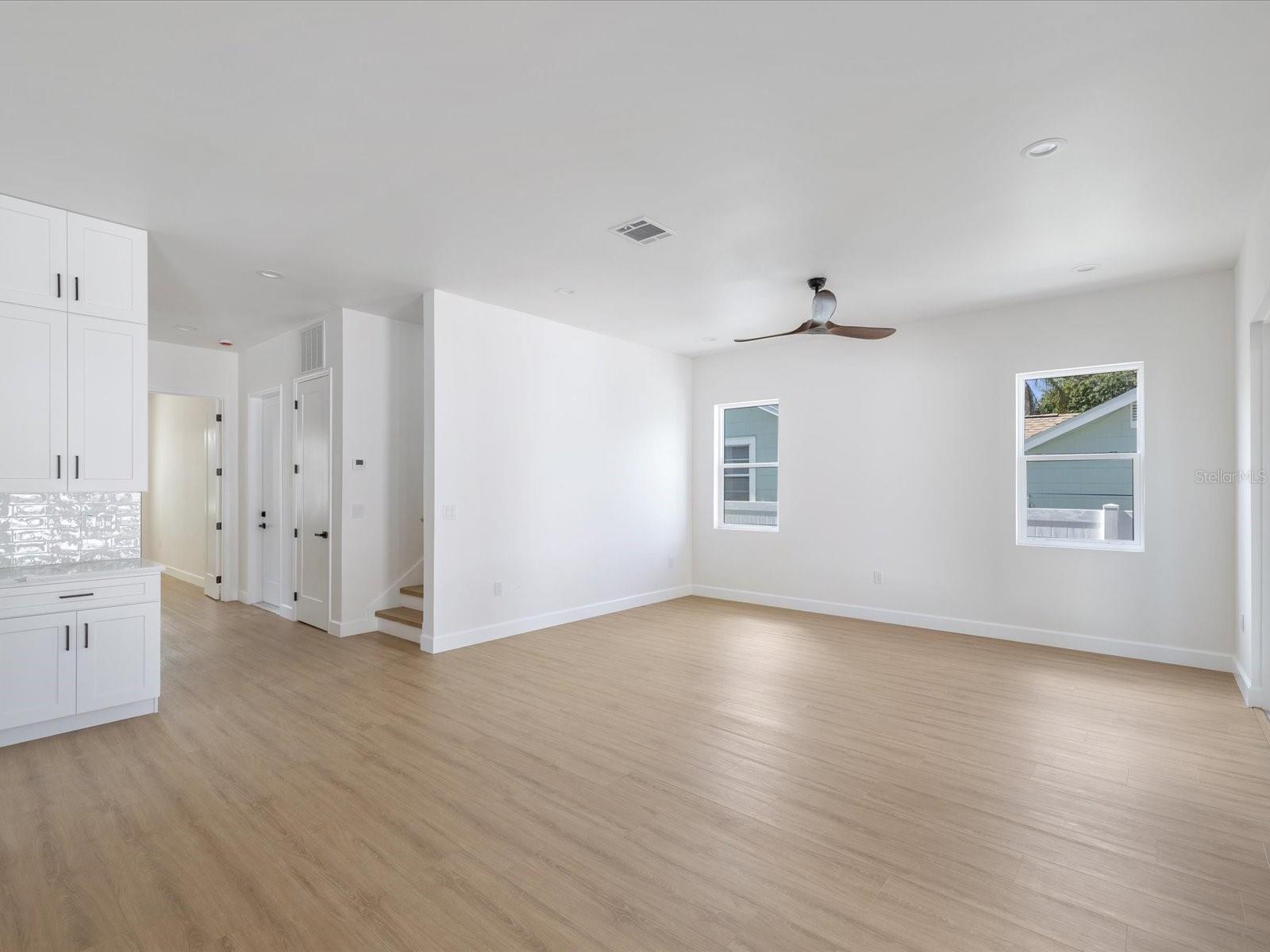 1753 25TH AVE N, ST PETERSBURG, FL, 33713