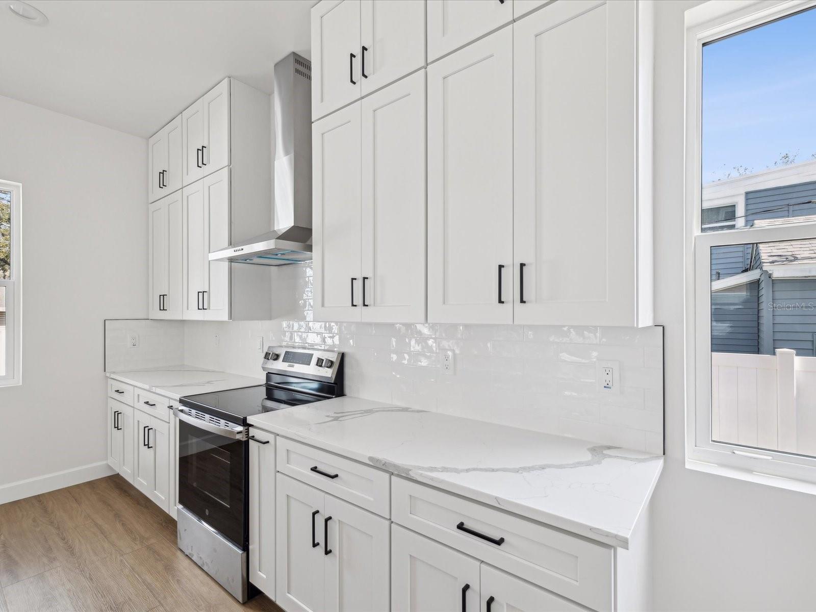 1753 25TH AVE N, ST PETERSBURG, FL, 33713
