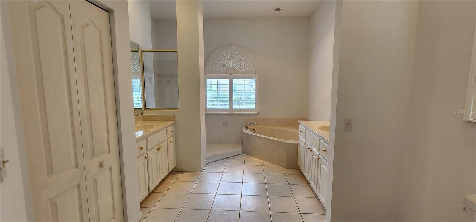 629 SAWGRASS BRIDGE RD, VENICE, FL, 34292