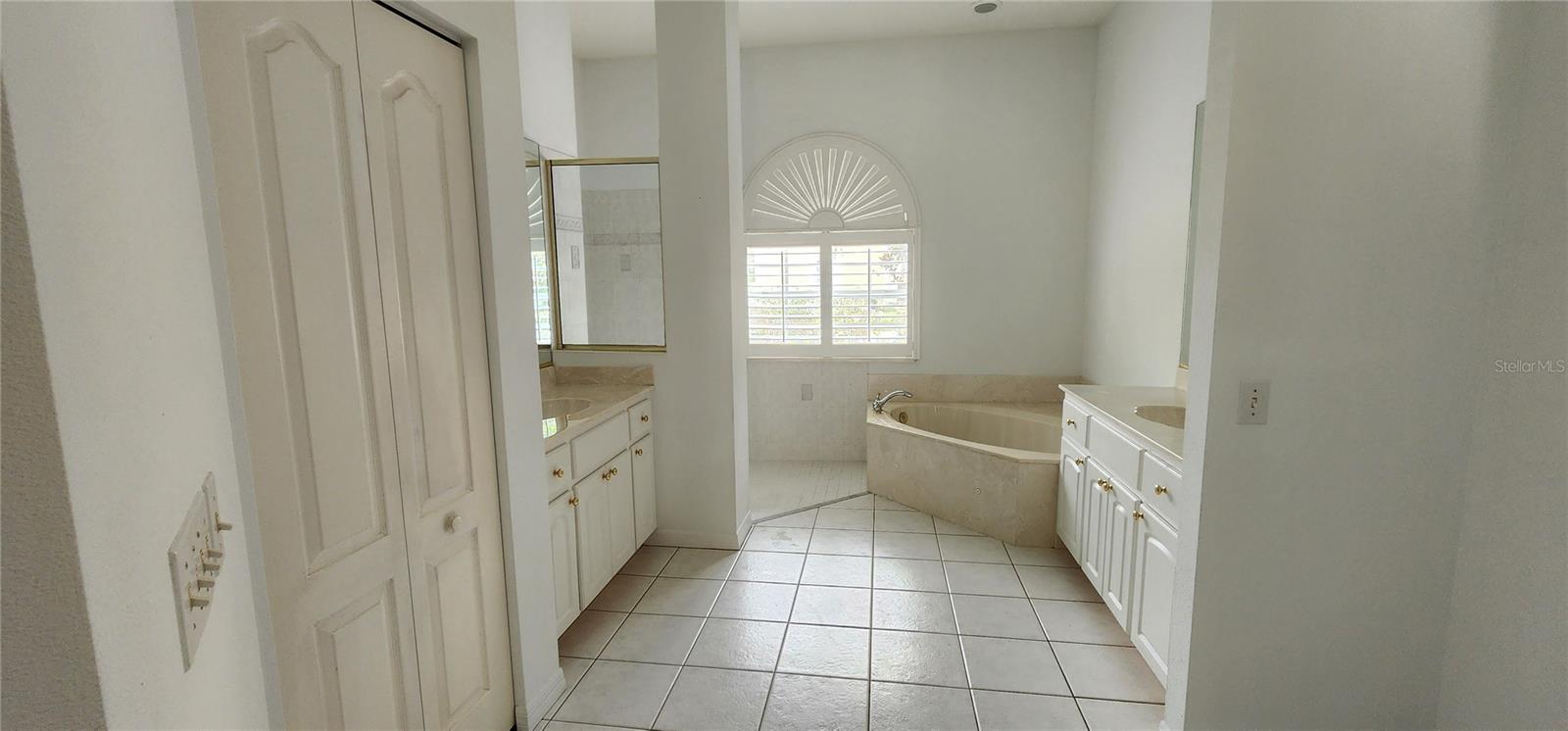 629 SAWGRASS BRIDGE RD, VENICE, FL, 34292
