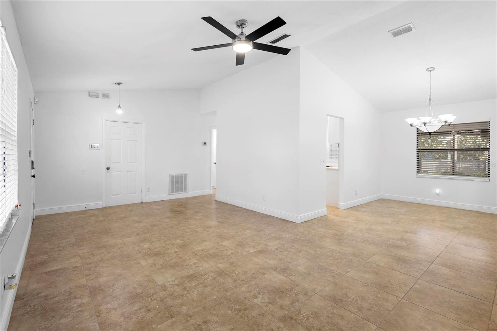 1149 DOYLE RD, DELTONA, FL, 32725