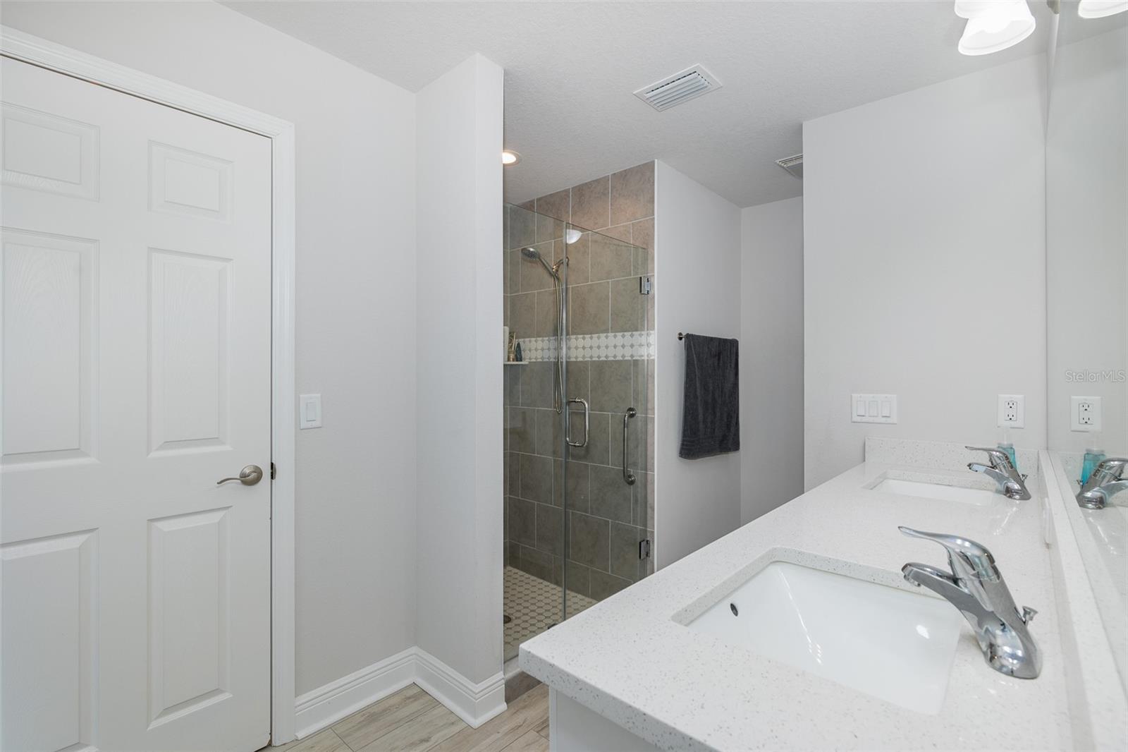 18659 WHITE PINE CIR, HUDSON, FL, 34667