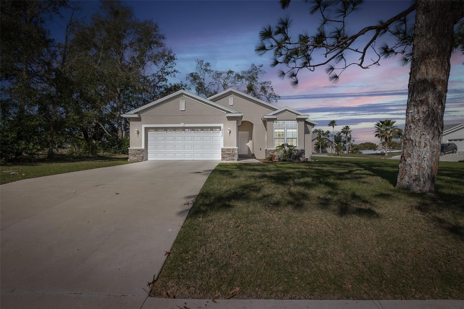 18659 WHITE PINE CIR, HUDSON, FL, 34667