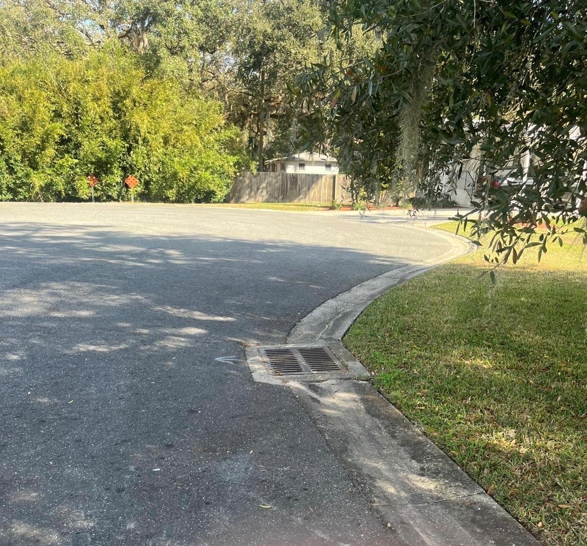 2341 W COACH N FOUR DR, LEESBURG, FL, 34748