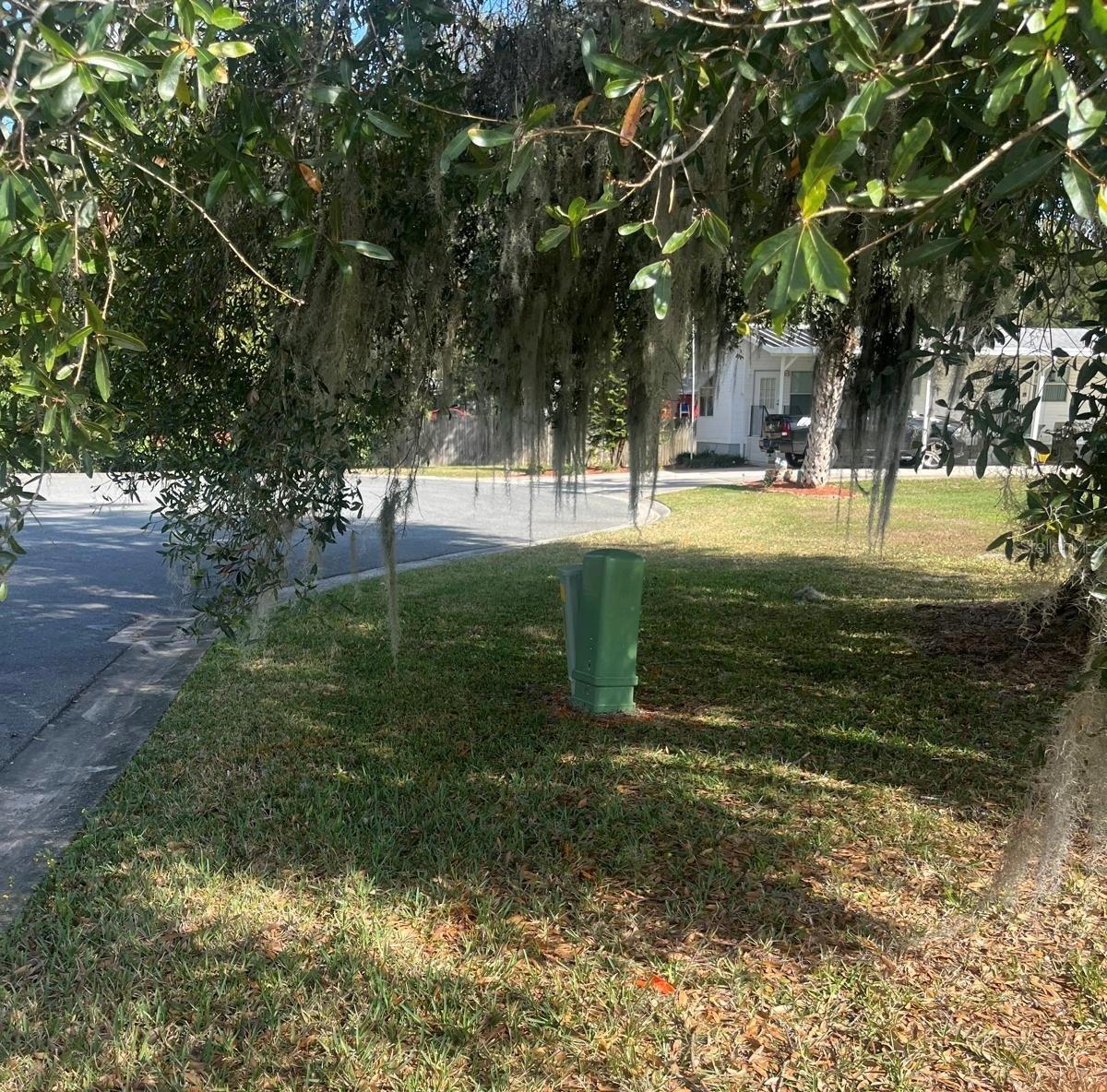 2341 W COACH N FOUR DR, LEESBURG, FL, 34748