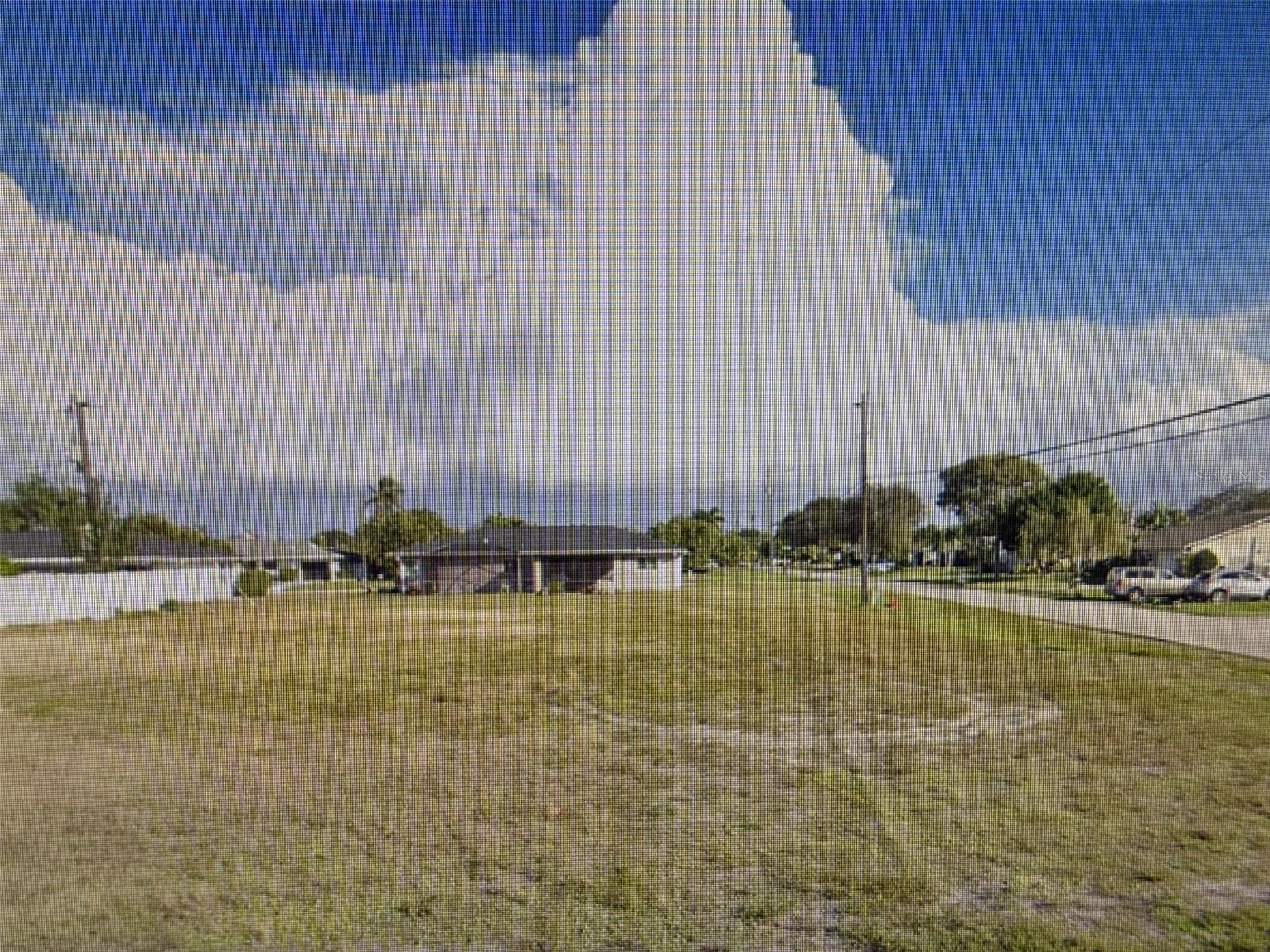 1527 SE 20TH PL, CAPE CORAL, FL, 33990