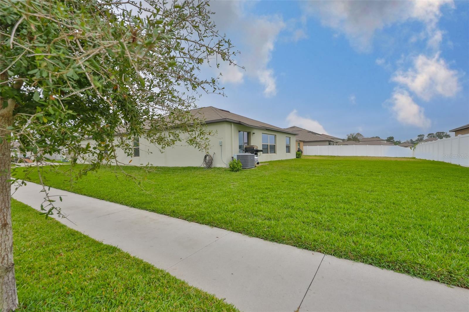12928 WILDFLOWER MEADOW DR, RIVERVIEW, FL, 33579