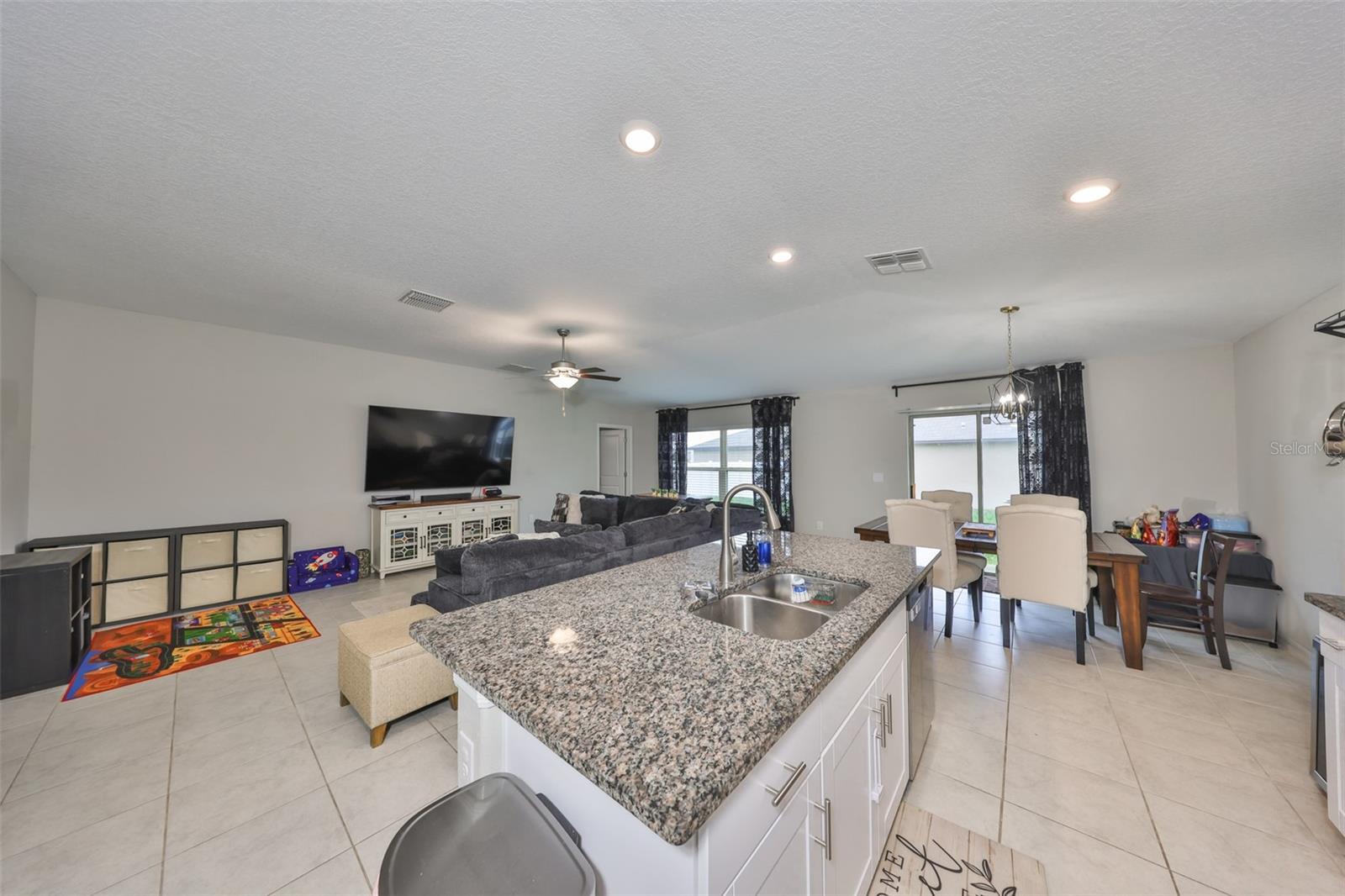12928 WILDFLOWER MEADOW DR, RIVERVIEW, FL, 33579