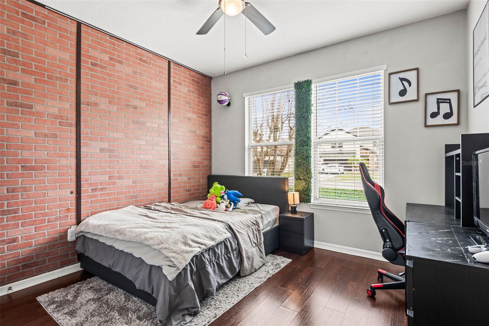 4956 ROLLING GREEN DR, WESLEY CHAPEL, FL, 33543