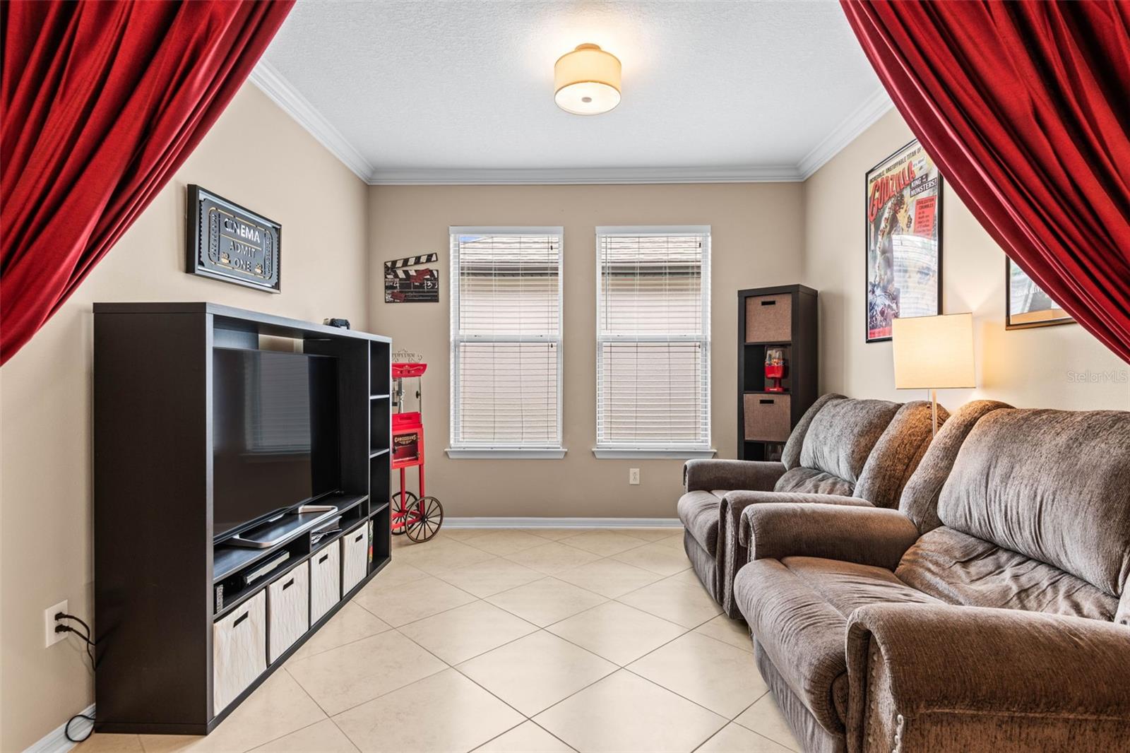 4956 ROLLING GREEN DR, WESLEY CHAPEL, FL, 33543