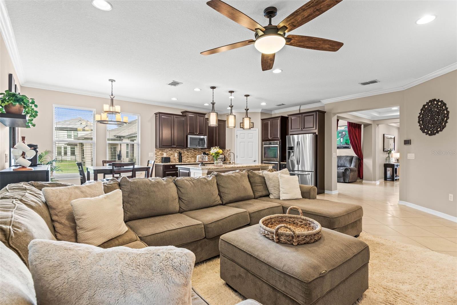 4956 ROLLING GREEN DR, WESLEY CHAPEL, FL, 33543