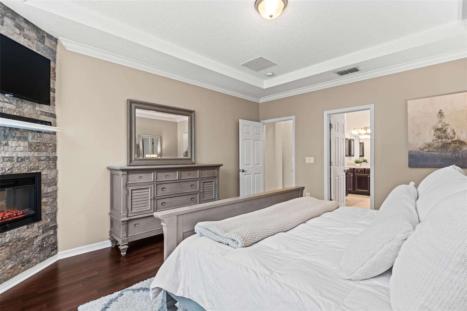 4956 ROLLING GREEN DR, WESLEY CHAPEL, FL, 33543