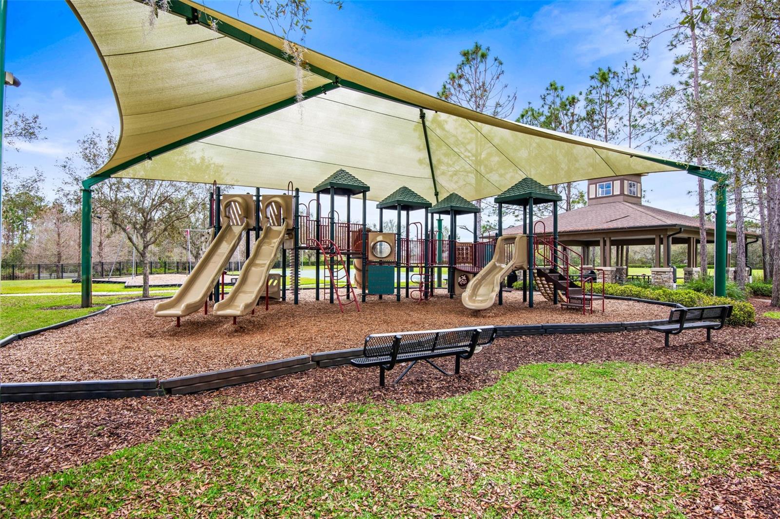 4956 ROLLING GREEN DR, WESLEY CHAPEL, FL, 33543