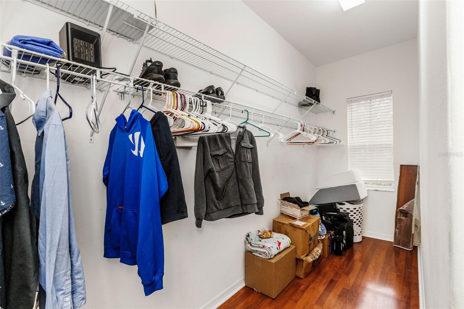 8265 WILD OAKS CIR, LARGO, FL, 33773
