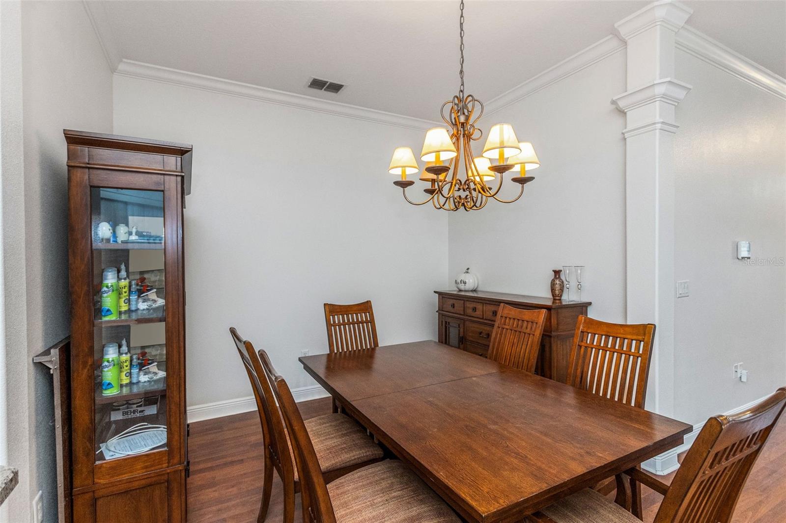 8265 WILD OAKS CIR, LARGO, FL, 33773