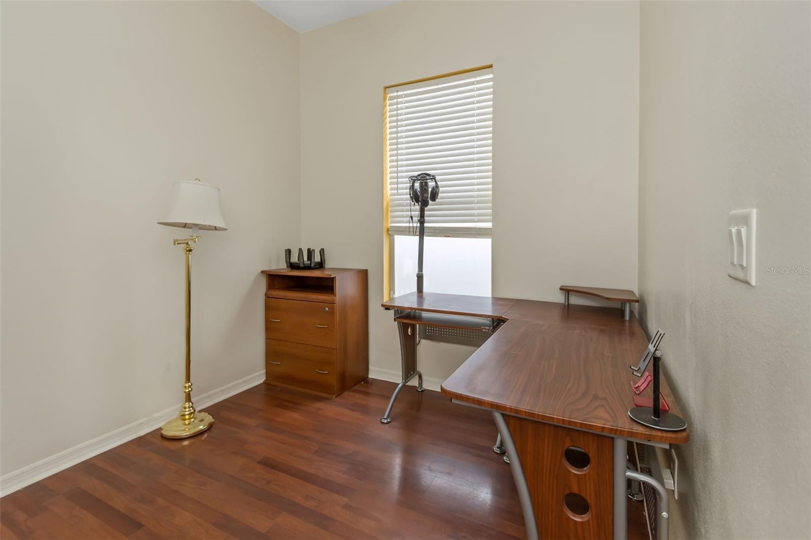 8265 WILD OAKS CIR, LARGO, FL, 33773