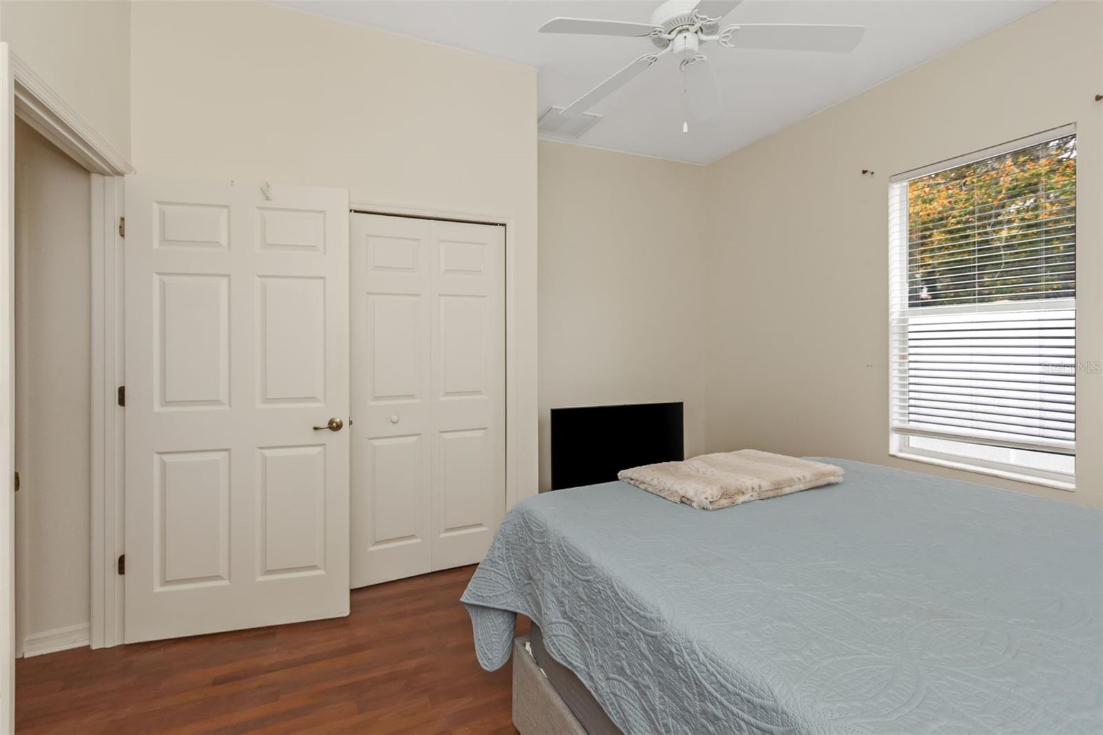8265 WILD OAKS CIR, LARGO, FL, 33773