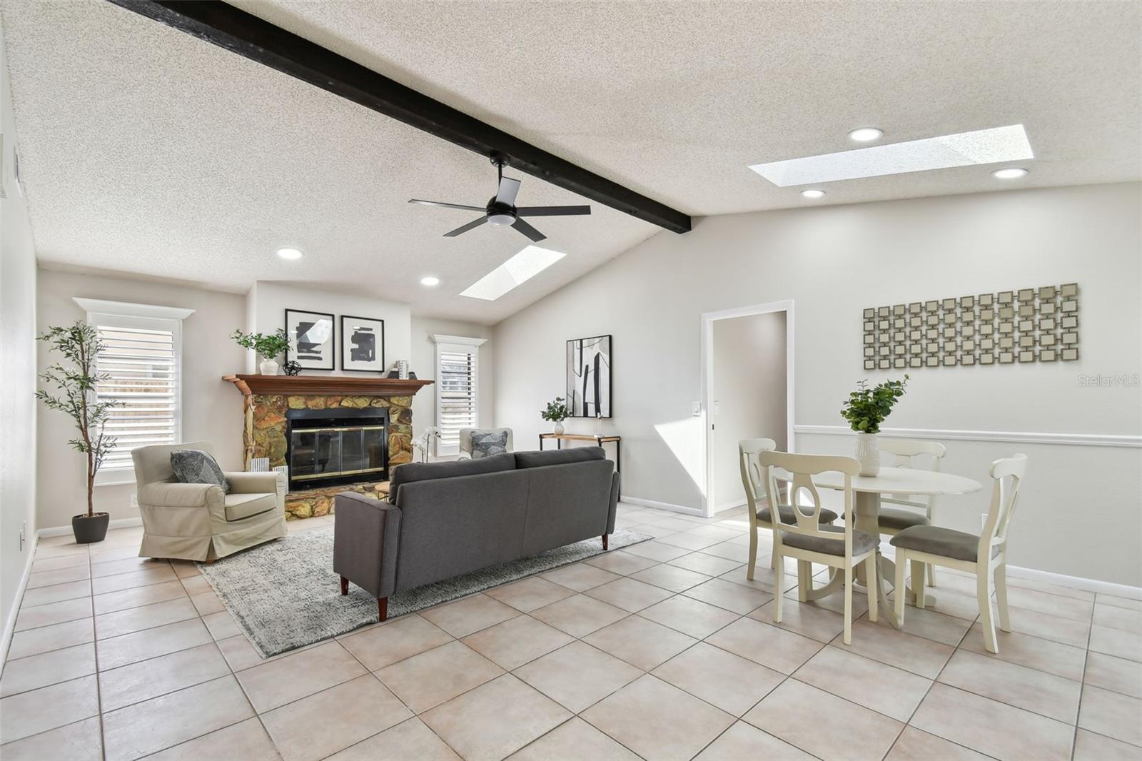 3111 BISHOP DR, SAFETY HARBOR, FL, 34695