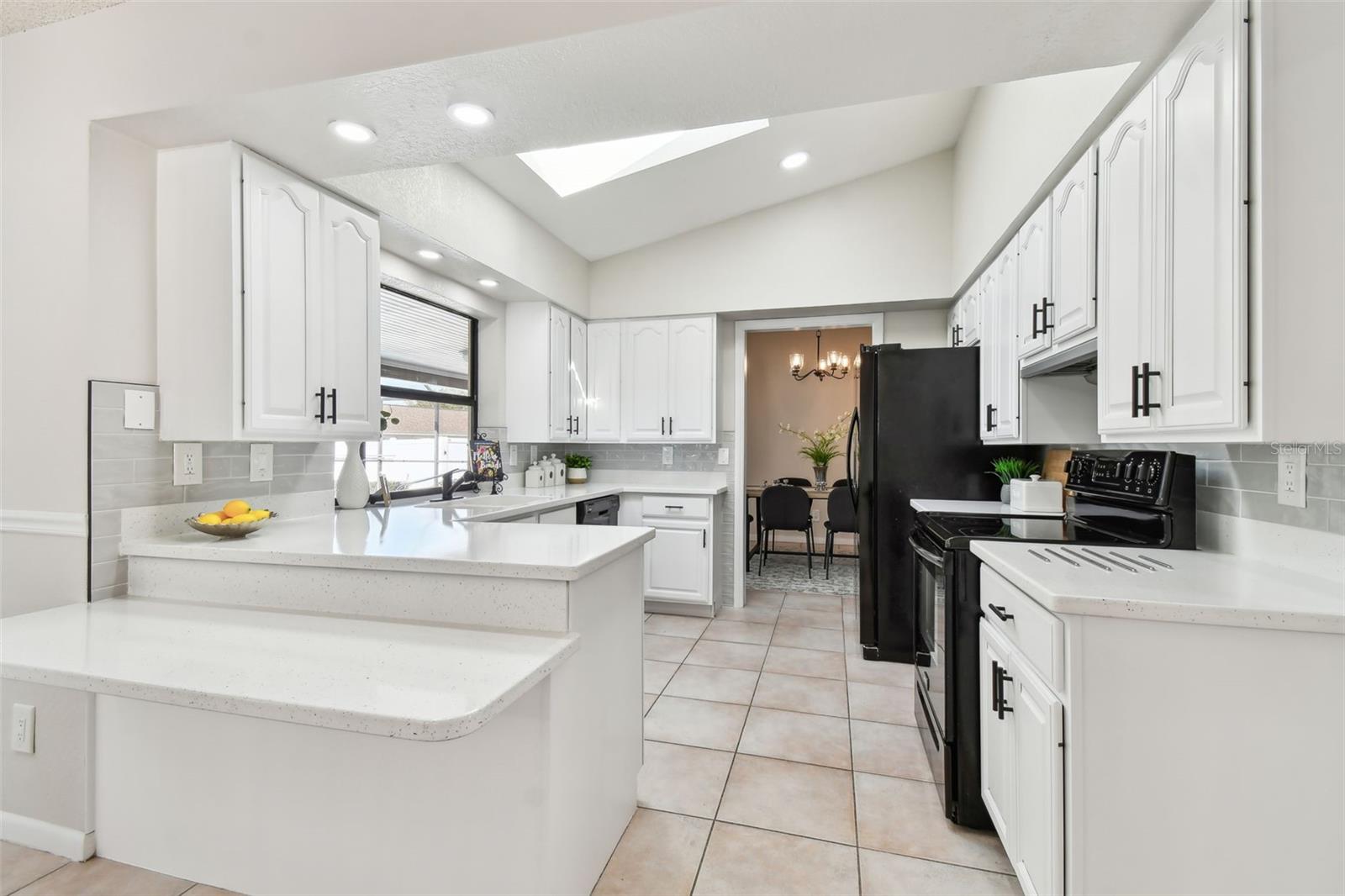 3111 BISHOP DR, SAFETY HARBOR, FL, 34695