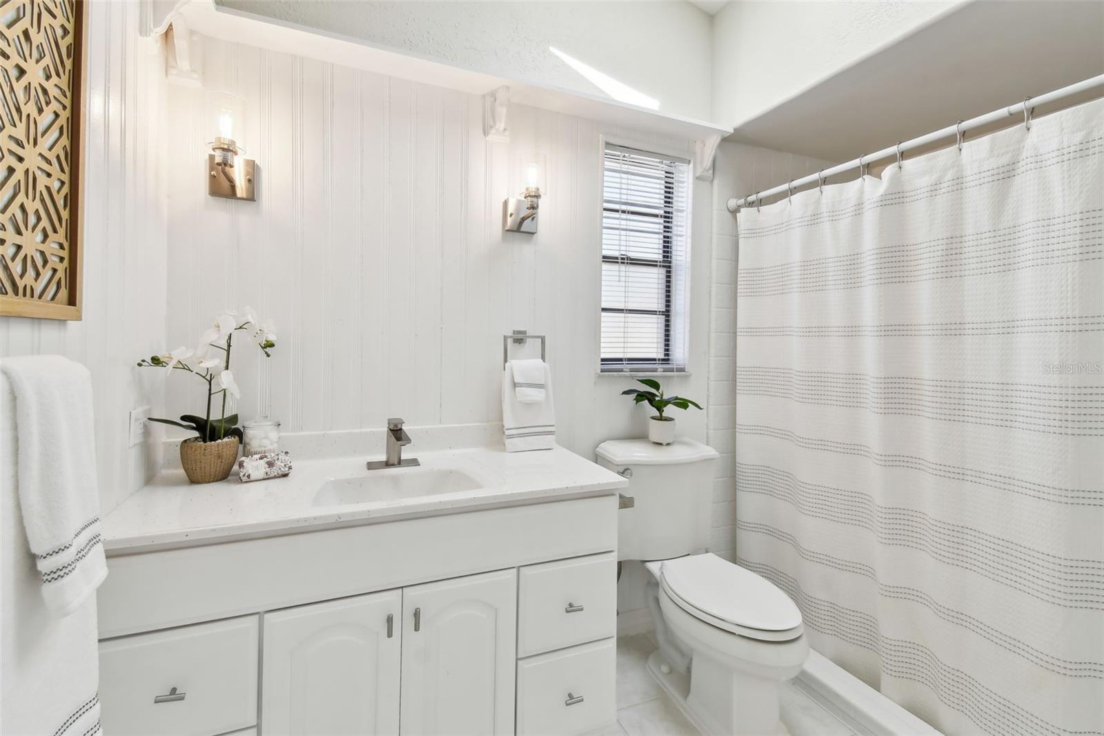 3111 BISHOP DR, SAFETY HARBOR, FL, 34695