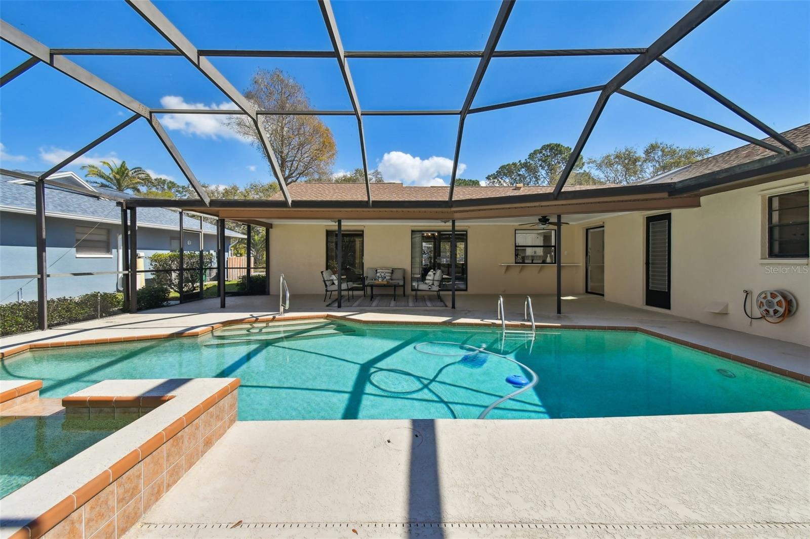 3111 BISHOP DR, SAFETY HARBOR, FL, 34695